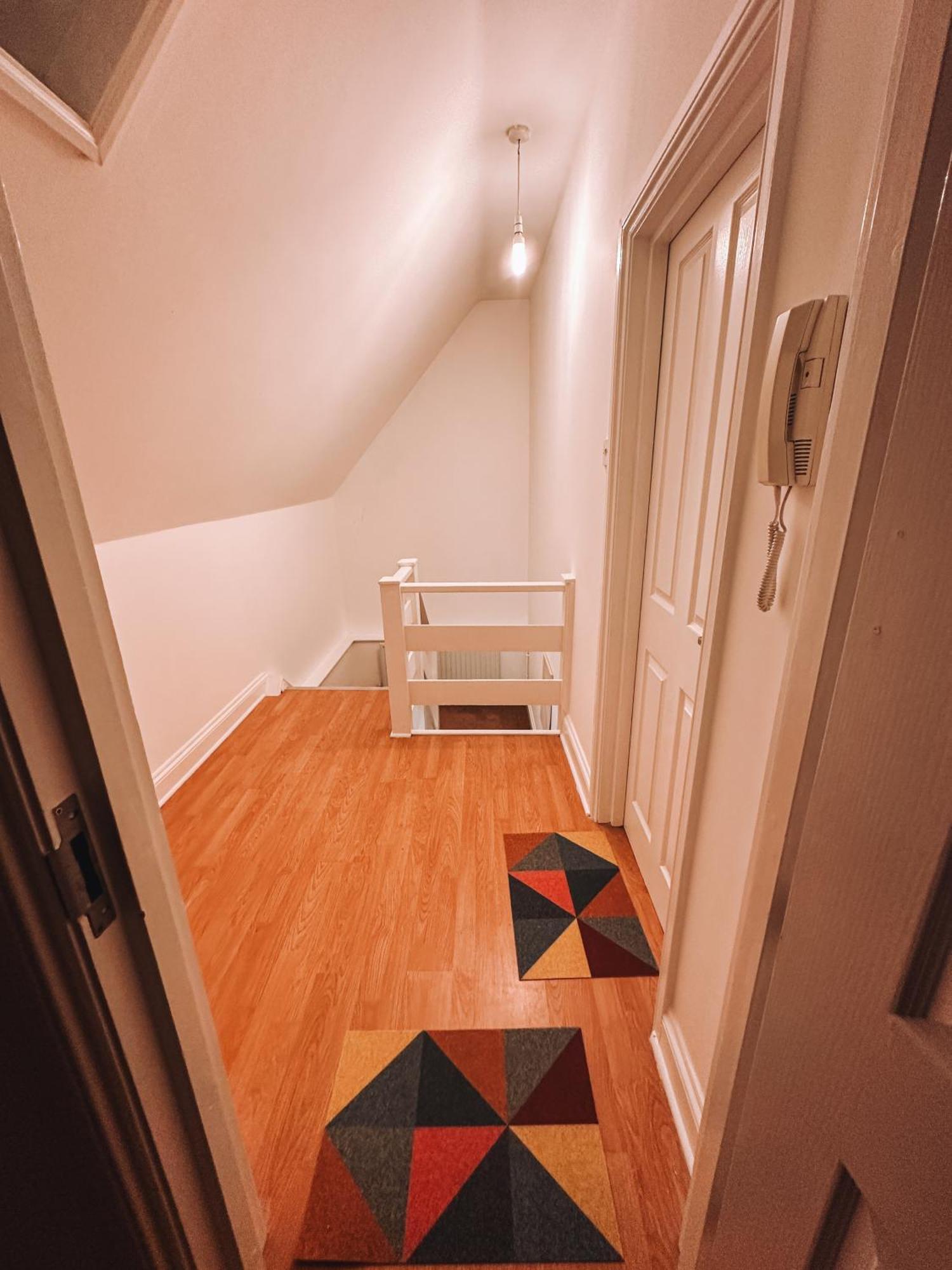 Spacious 3 Rooms In Tooting Лондон Экстерьер фото